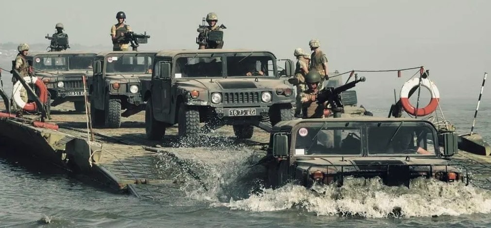 Chiến thuật vượt sông Dnipro táo bạo của thủy quân lục chiến Ukraine